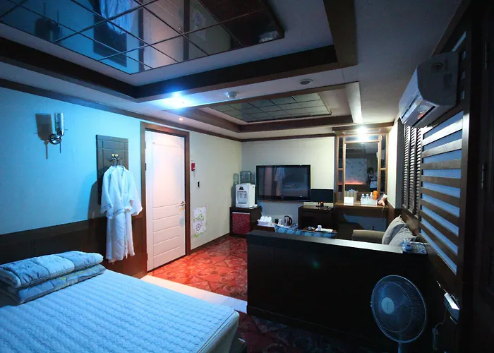 Alibaba Motel