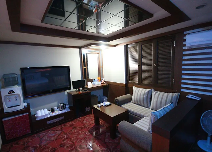 Alibaba Motel