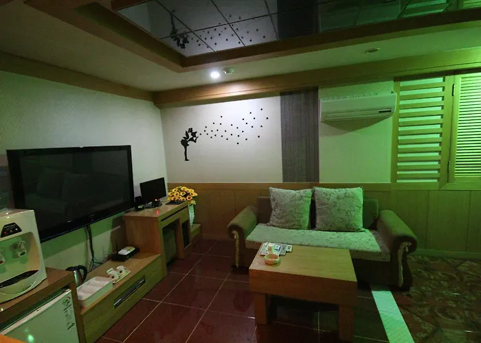Alibaba Motel